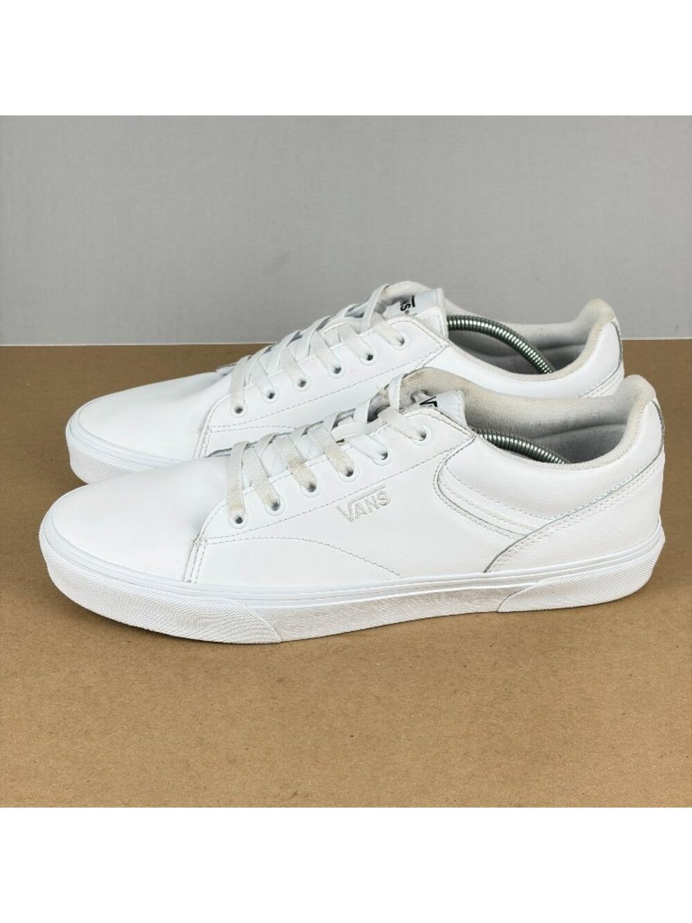 Vans Seldan Leather Low Top Sneakers Mens 13 White Lace Up Shoes Casual Classic